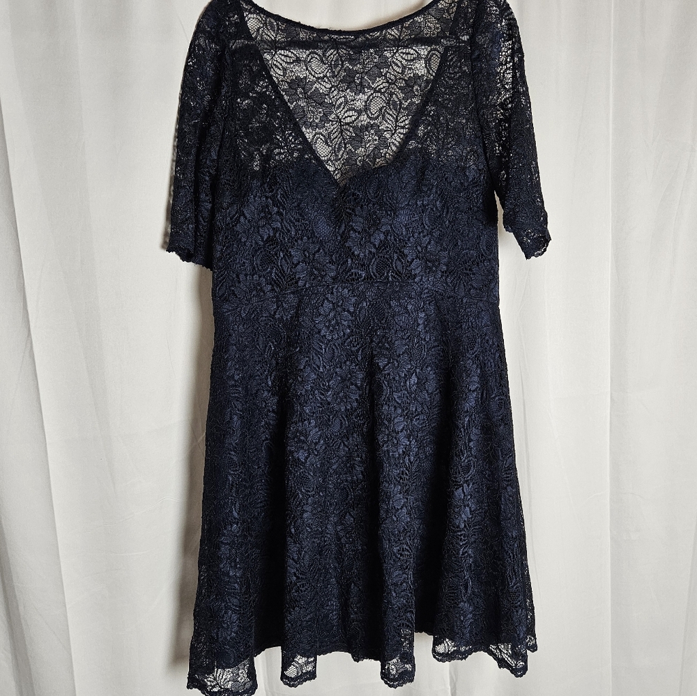 David's Bridal Short Lace Dress Size 14